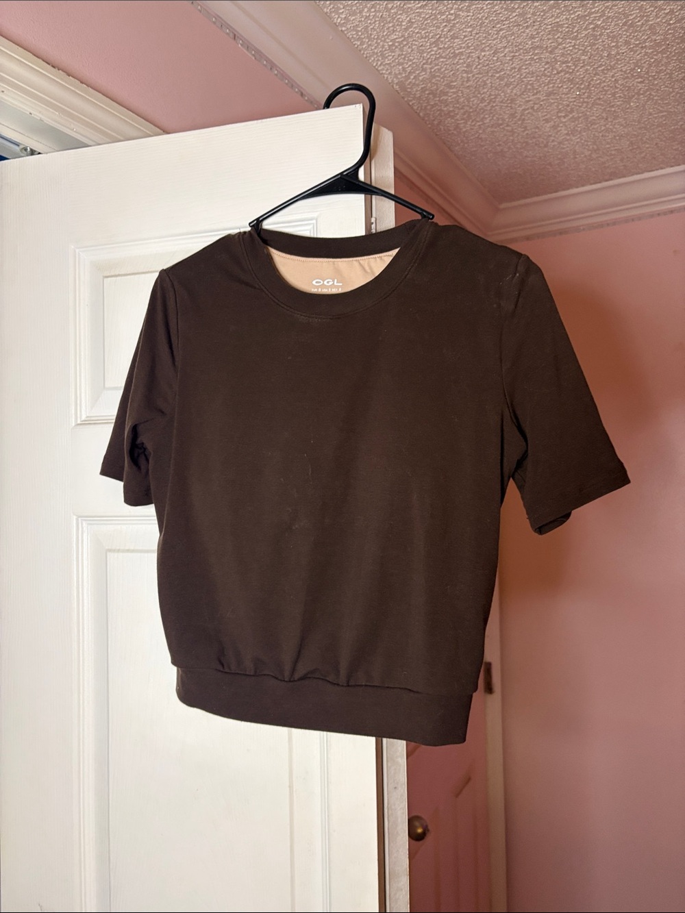 OGL Short Sleeve Crewneck Top in Dark Brown